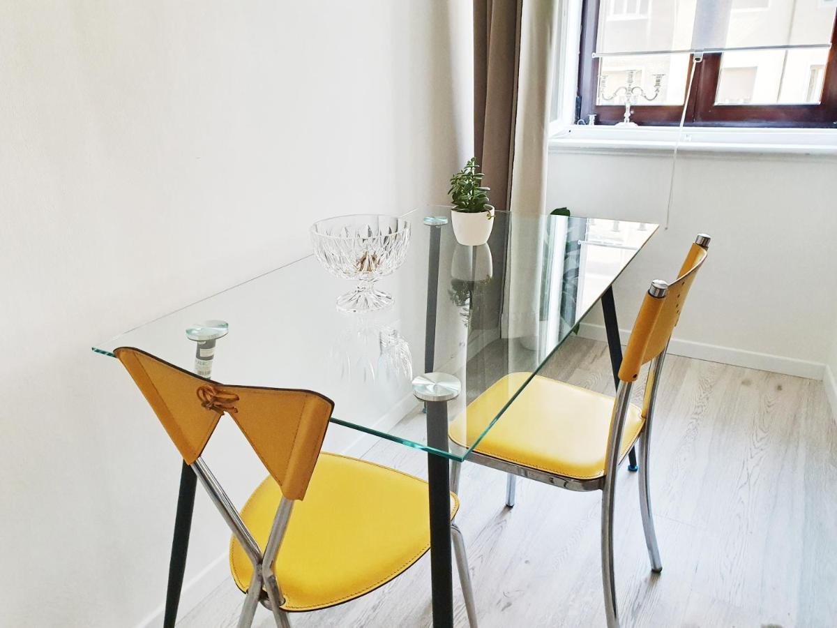 Casa Bianca - 2 Bedroom Design Apartment Триест Екстериор снимка